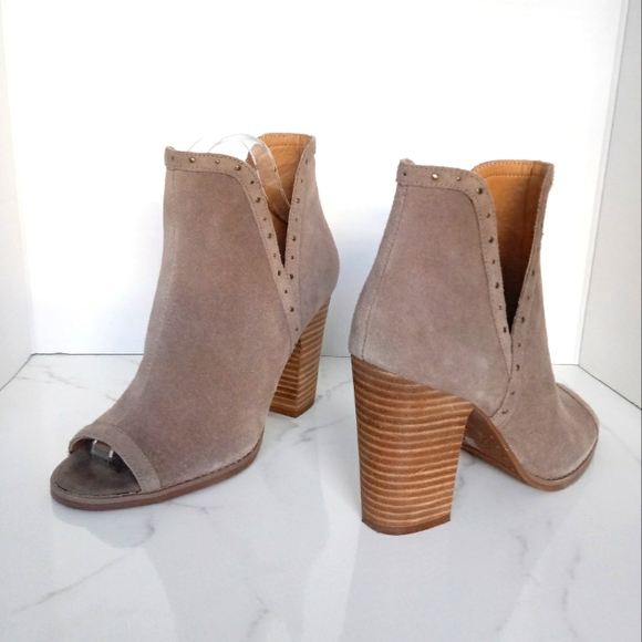 LUCKY BRAND GENUINE SUEDE PEEP TOE BOOTIES LIBETH - Picture 2 of 10
